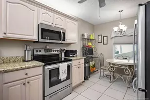 1600 SE St Lucie Blvd, Stuart, FL 34996 - Photo 4