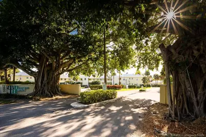 1600 SE Saint Lucie Boulevard #115, Stuart, FL 34996 - Photo 32