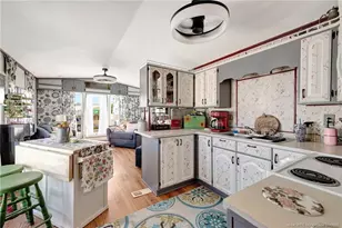 976 Nettles Blvd, Jensen Beach, FL 34957 - Photo 8