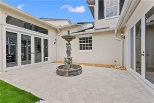 5551 SW Mistletoe Ln, Palm City, FL 34990 - Photo 10