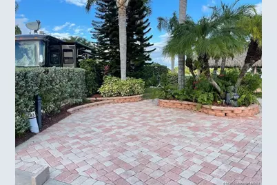 83 NW Putter Pointe, Port Saint Lucie, FL 34986 - Photo 4