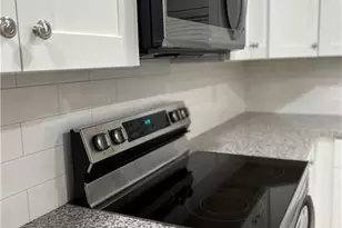 160 SE Lakehurst Dr, Port Saint Lucie, FL 34983 - Photo 18