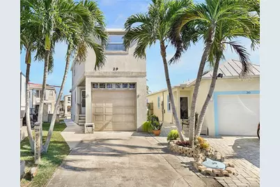 29 Nettles Boulevard, Jensen Beach, FL 34957 - Photo 2