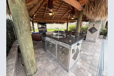 170 NW Hazard Way, Port Saint Lucie, FL 34986 - Photo 4