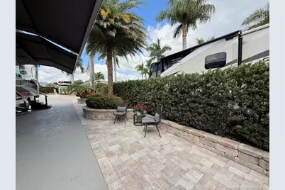 170 NW Hazard Way, Port Saint Lucie, FL 34986 - Photo 6