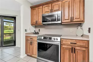 2102 NW Greenbriar Ln, Palm City, FL 34990 - Photo 10