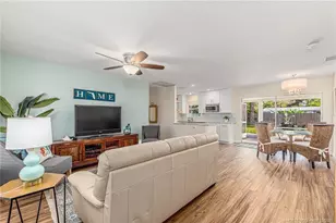 9026 SE Bobwhite St, Hobe Sound, FL 33455 - Photo 4