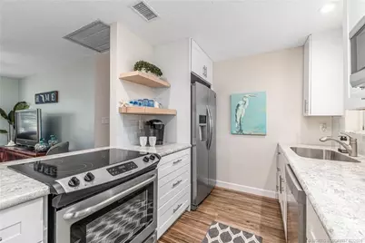 9026 SE Bobwhite Street, Hobe Sound, FL 33455 - Photo 10