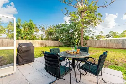 9026 SE Bobwhite Street, Hobe Sound, FL 33455 - Photo 22