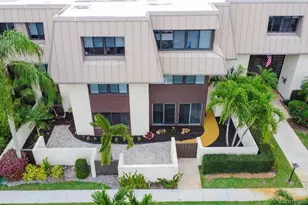 1800 SE St Lucie Blvd, Stuart, FL 34996 - Photo 2