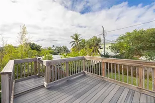 1036 NE Wright Ave, Jensen Beach, FL 34957 - Photo 32