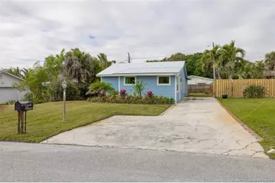 1036 NE Wright Avenue, Jensen Beach, FL 34957 - Photo 6