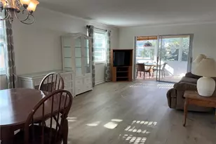 2950 SE Ocean Blvd, Stuart, FL 34996 - Photo 8