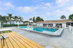 2950 SE Ocean Blvd, Stuart, FL 34996 - Photo 28