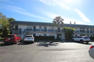 2929 SE Ocean Blvd, Stuart, FL 34996 - Photo 2