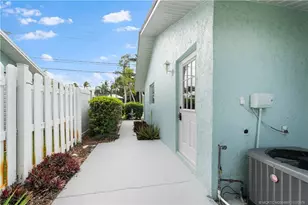 1559 SW Dyer Point Rd, Palm City, FL 34990 - Photo 30