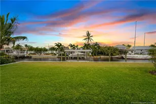 1559 SW Dyer Point Rd, Palm City, FL 34990 - Photo 20