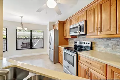 6040 SE Martinique Drive #102, Stuart, FL 34997 - Photo 12