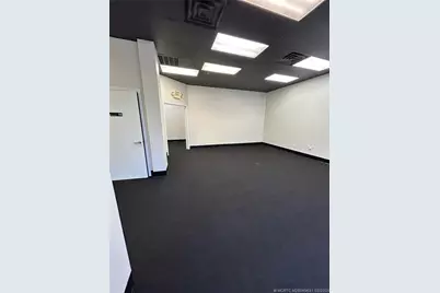 7995 SW Jack James Drive, Stuart, FL 34997 - Photo 6