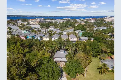 201 SW 6th Street, Stuart, FL 34994 - Photo 34