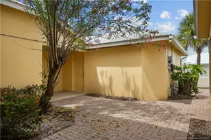 10472 SW Ashlyn Way, Port Saint Lucie, FL 34987 - Photo 22