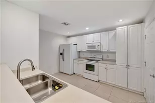 1804 E Sanderling Ln, Fort Pierce, FL 34982 - Photo 12