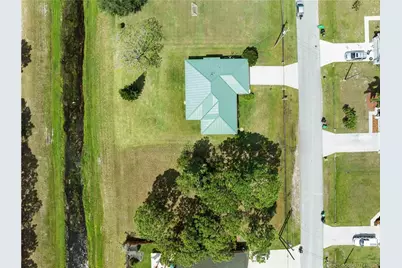 5940 NW Brenda Circle, Port Saint Lucie, FL 34986 - Photo 38