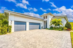 9295 SW Miracoli Wy, Port Saint Lucie, FL 34987 - Photo 2