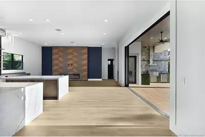 179 SE Via Terra Bella, Port Saint Lucie, FL 34952 - Photo 14