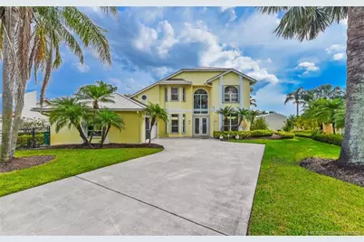 710 SE Essex Drive, Port Saint Lucie, FL 34984 - Photo 1