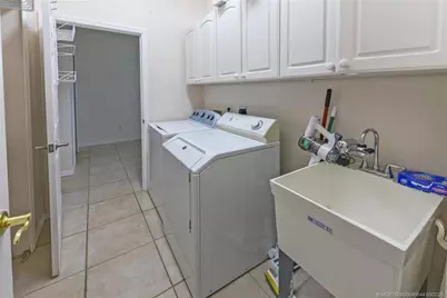 710 SE Essex Drive, Port Saint Lucie, FL 34984 - Photo 18