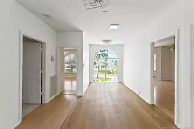 710 SE Essex Drive, Port Saint Lucie, FL 34984 - Photo 22