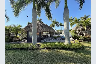 324 NW Chipshot Lane, Port Saint Lucie, FL 34986 - Photo 18