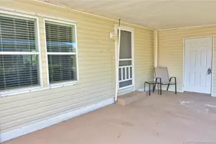 3708 Hydrilla Ct, Port Saint Lucie, FL 34952 - Photo 4