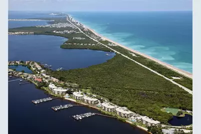 4490 NE Sandpebble Trace #302, Stuart, FL 34996 - Photo 24