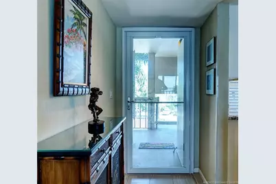 4490 NE Sandpebble Trace #302, Stuart, FL 34996 - Photo 6