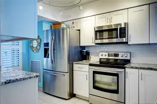 4490 NE Sandpebble Trce, Stuart, FL 34996 - Photo 8