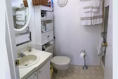 16300 Indianwood Circle SW, Indiantown, FL 34956 - Photo 8