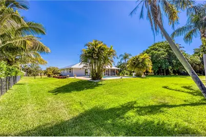 8475 SE Bayberry Terrace, Hobe Sound, FL 33455 - Photo 24