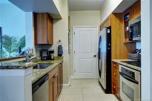 975 NW Flagler Ave, Stuart, FL 34994 - Photo 8