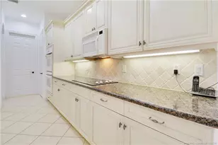 736 SW Pebble Ln, Palm City, FL 34990 - Photo 16