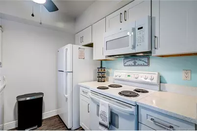 5563 NE Gulfstream Way, Stuart, FL 34996 - Photo 10