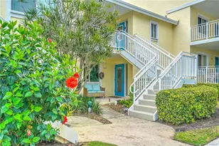 5563 NE Gulfstream Way, Stuart, FL 34996 - Photo 2