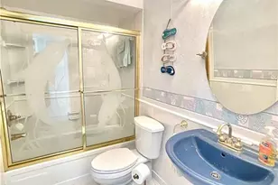 880 SE Degan Dr, Port Saint Lucie, FL 34983 - Photo 16