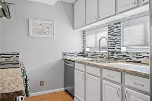 950 S Kanner Hwy, Stuart, FL 34994 - Photo 4