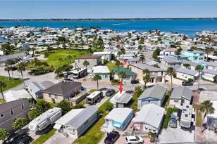 10725 S Ocean Dr, Jensen Beach, FL 34957 - Photo 6