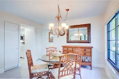 331 NE Golfview Circle, Stuart, FL 34996 - Photo 10