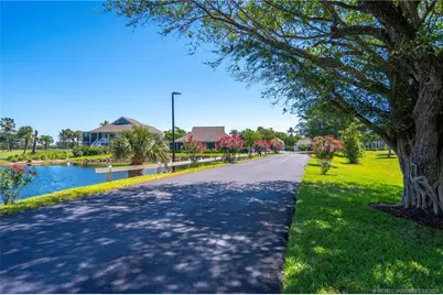 331 NE Golfview Circle, Stuart, FL 34996 - Photo 26