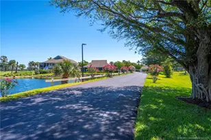 331 NE Golfview Circle, Stuart, FL 34996 - Photo 26