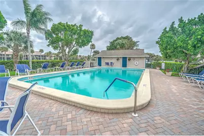 331 NE Golfview Circle, Stuart, FL 34996 - Photo 30
